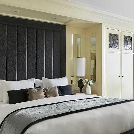 Kaemp Hotelli 5*